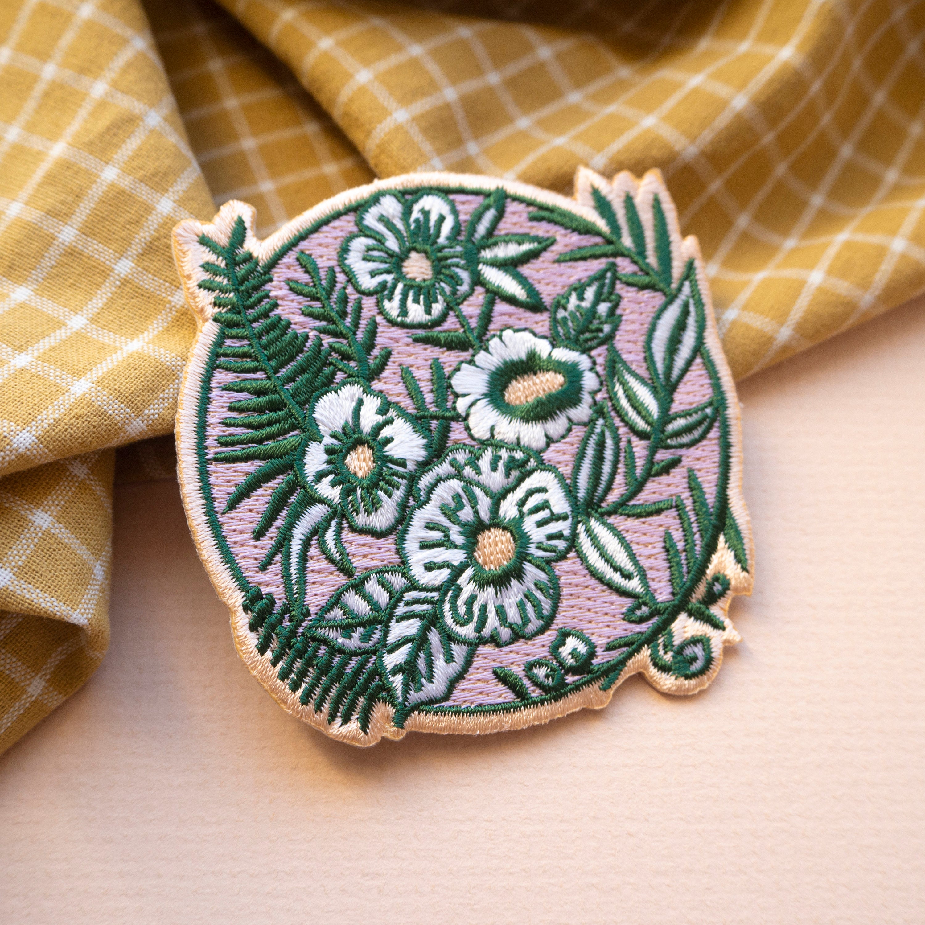 Botanicals: Botanical Embroidery Patterns (iron-on transfers