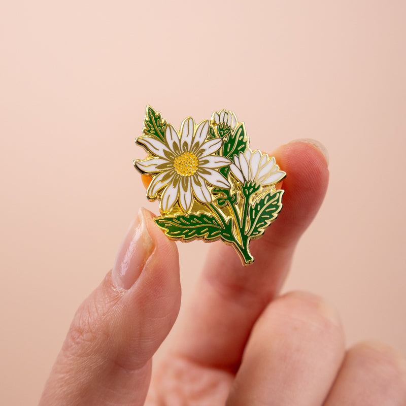アイドル PEACEMINUSONE PMO DAISY SAFETY PIN Girl Scouts of Greater